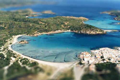 5 playas nudistas en Menorca - Cala Calderer - Es Grau